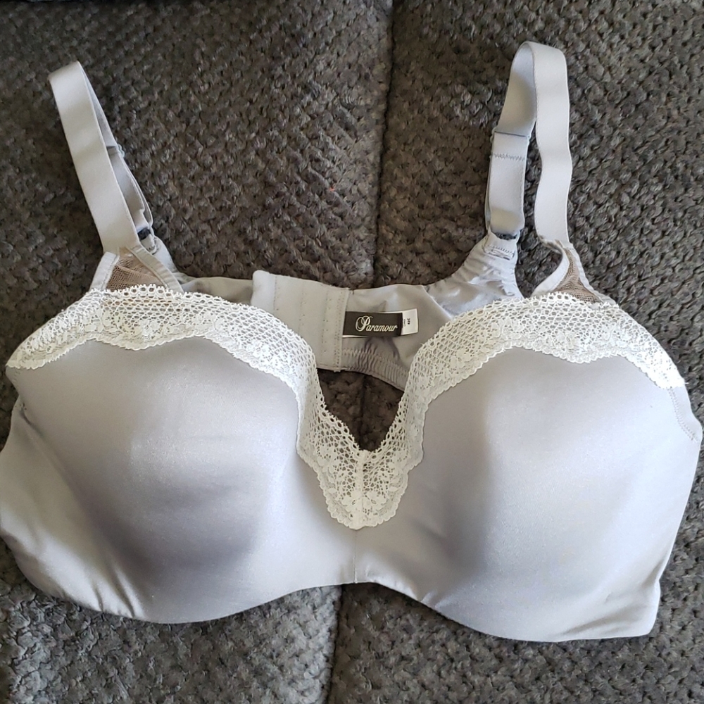 Paramour Bra 42C